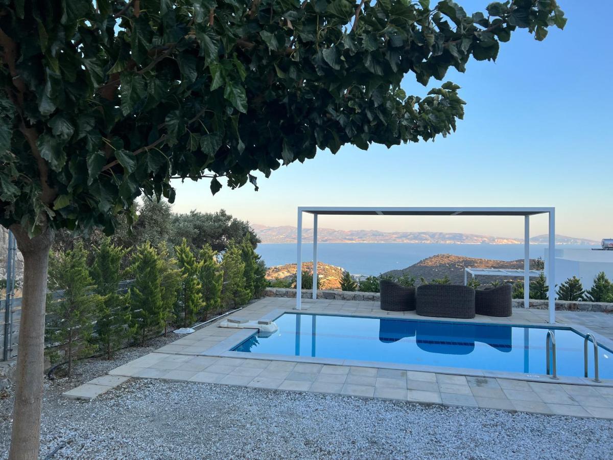Evgoro Luxury Suites Agia Galini Eksteriør bilde